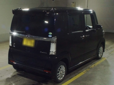 HONDA N BOX CUSTOM