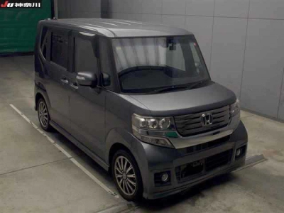 HONDA N BOX CUSTOM