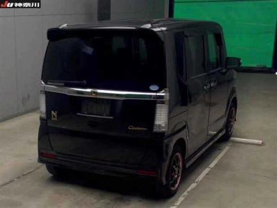 HONDA N BOX CUSTOM