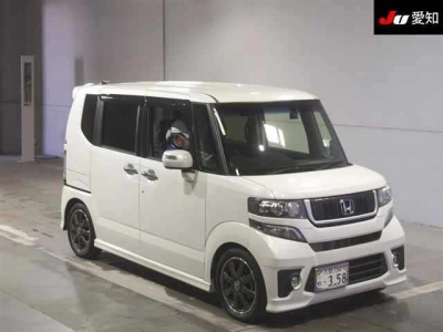 HONDA N BOX CUSTOM