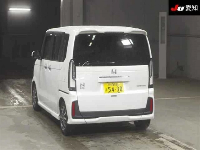 HONDA N BOX CUSTOM