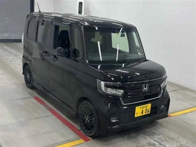 HONDA N BOX CUSTOM