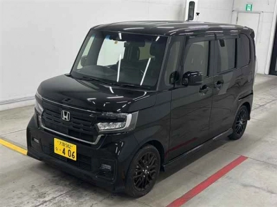 HONDA N BOX CUSTOM