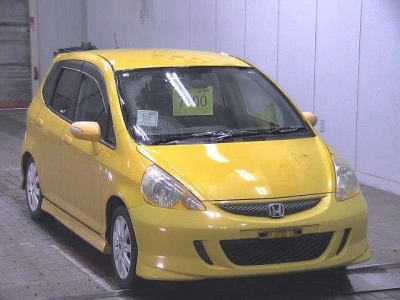 HONDA FIT