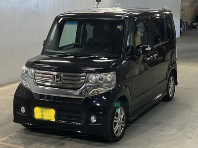 HONDA N BOX CUSTOM