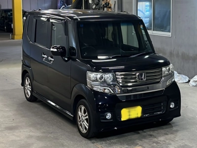 HONDA N BOX CUSTOM