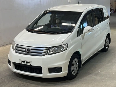 HONDA FREED SPIKE