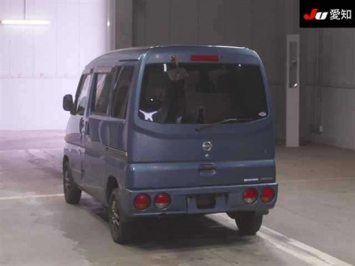NISSAN CLIPPER VAN