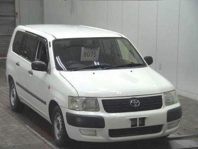 TOYOTA SUCCEED VAN