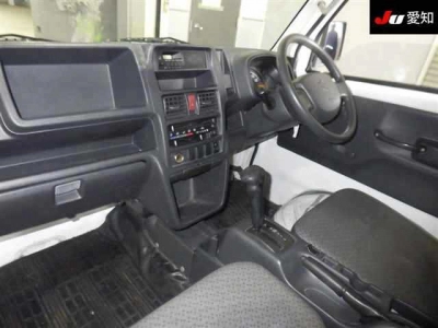SUZUKI CARRY TRUCK