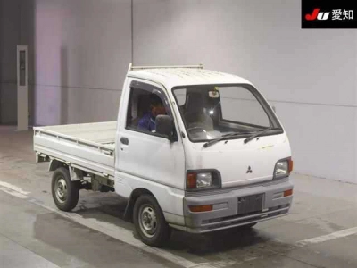 MITSUBISHI MINICAB TRUCK