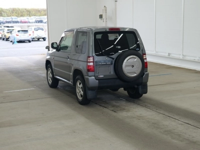 MITSUBISHI PAJERO MINI