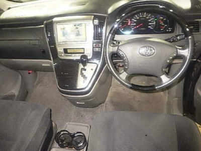 TOYOTA ALPHARD V