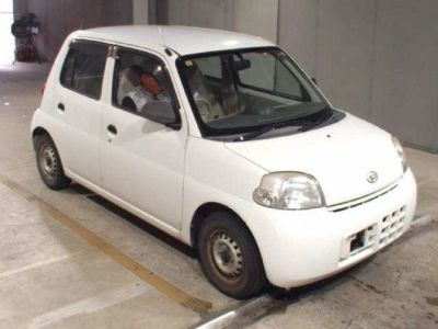 DAIHATSU ESSE