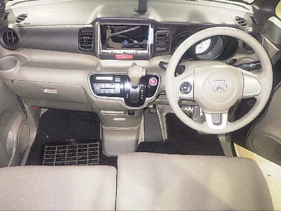 HONDA N BOX +