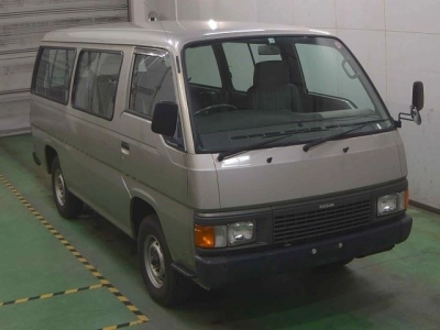 NISSAN CARAVAN