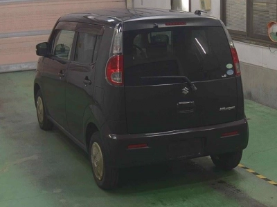 SUZUKI MRWAGON