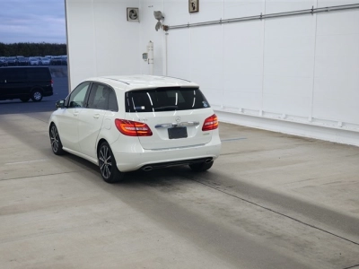 MERCEDES BENZ B CLASS