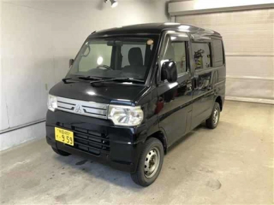 MITSUBISHI MINICAB