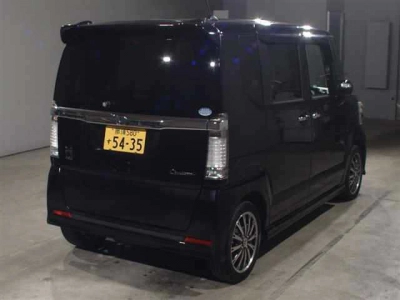 HONDA N BOX CUSTOM