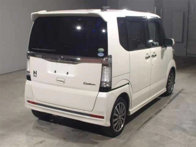 HONDA N BOX CUSTOM