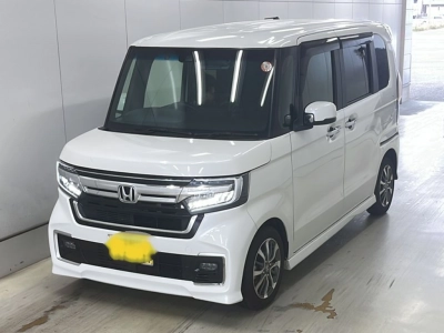 HONDA N BOX CUSTOM