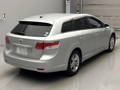 TOYOTA AVENSIS WAGON