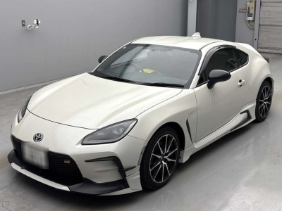 TOYOTA GR86