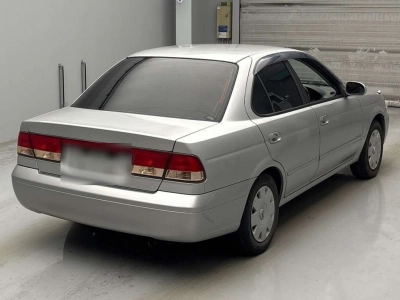 NISSAN SUNNY