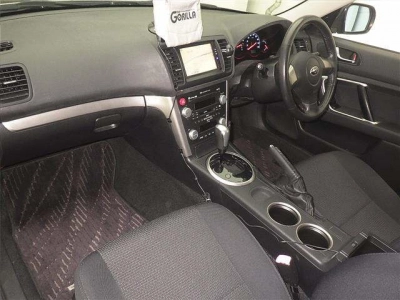 SUBARU LEGACY