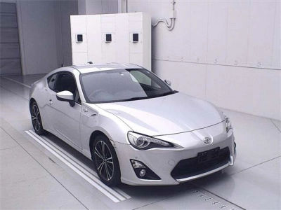TOYOTA 86
