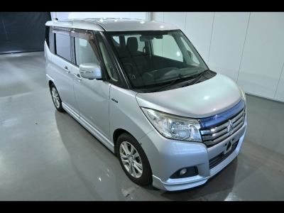 MITSUBISHI DELICA D:2