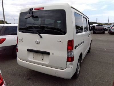 TOYOTA LITE ACE VAN