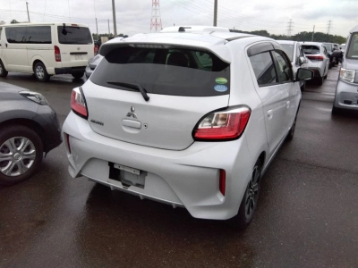 MITSUBISHI MIRAGE