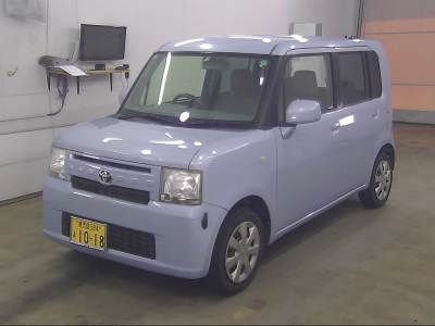 TOYOTA PIXIS SPACE