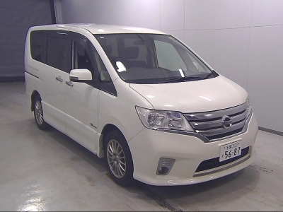 NISSAN SERENA