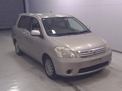 TOYOTA RAUM