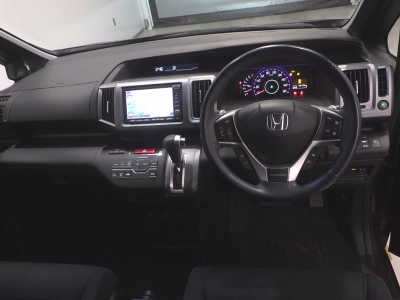 HONDA STEPWGN SPADA