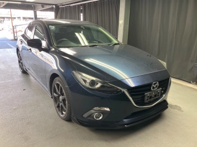 MAZDA AXELA SPORT