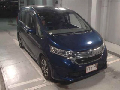 HONDA FREED HYBRID