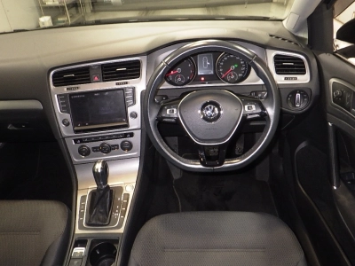 VOLKSWAGEN GOLF WAGON