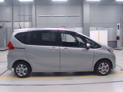 HONDA FREED + HYBRID