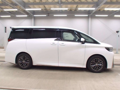 TOYOTA VELLFIRE HYBRID