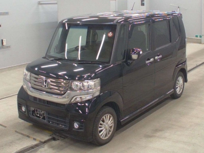 HONDA N BOX CUSTOM