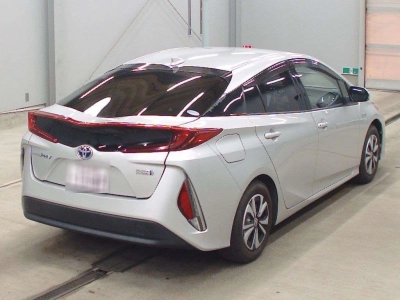 TOYOTA PRIUS PHV