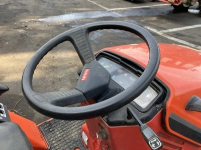 KUBOTA KUBOTA