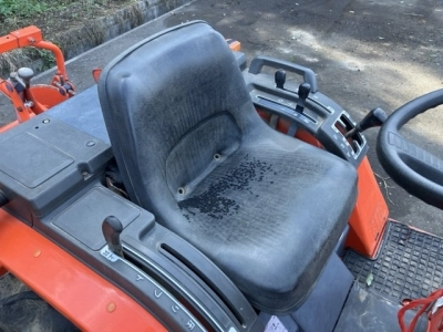 KUBOTA KUBOTA