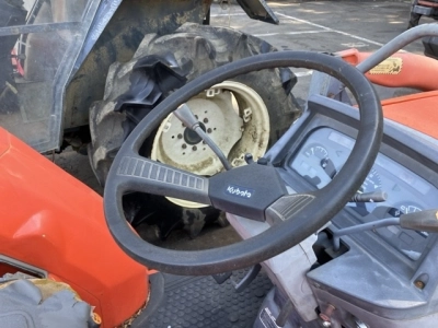 KUBOTA KUBOTA
