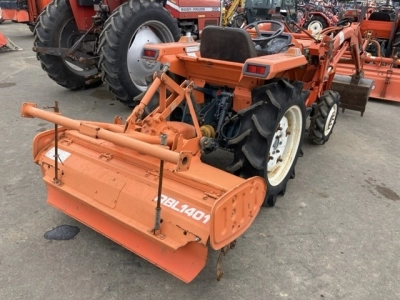 KUBOTA KUBOTA