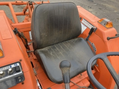 KUBOTA KUBOTA